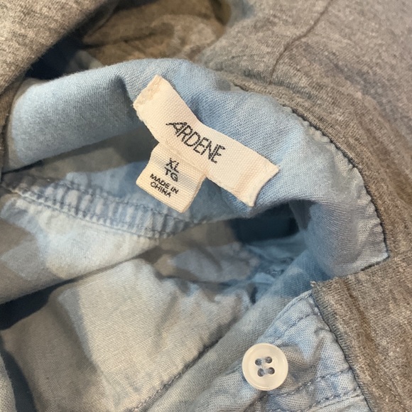 Super cute button up long sleeve shirt with hood from Ardene. Size XL. - Picture 5 of 5
